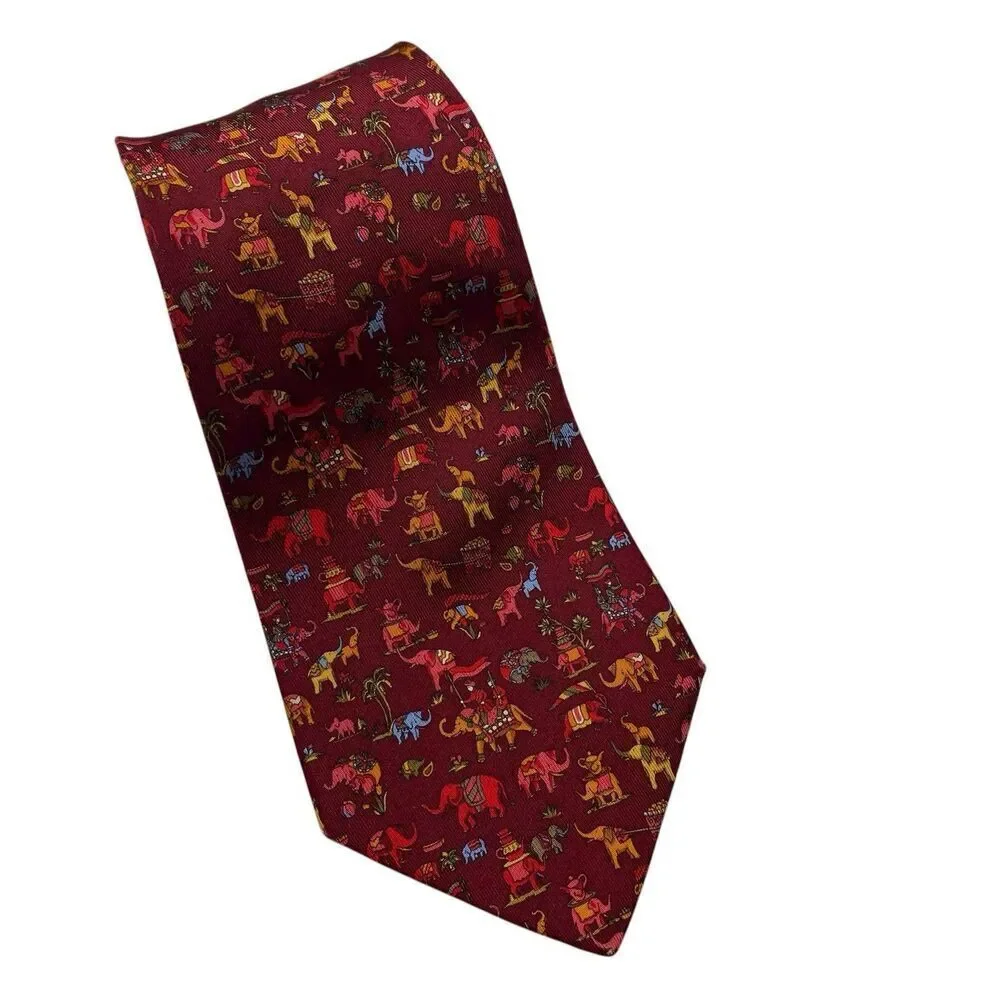Salvatore Ferragamo Tie Mens Burgundy 100% Silk Made in Italy Novelty Elephants